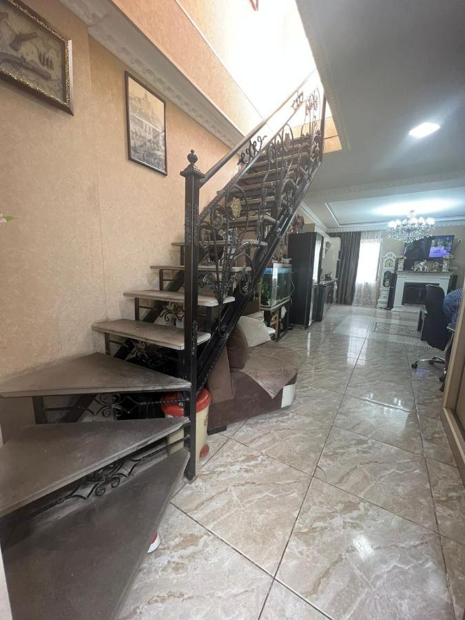 Hotel Nice House Tbilisi Exterior photo