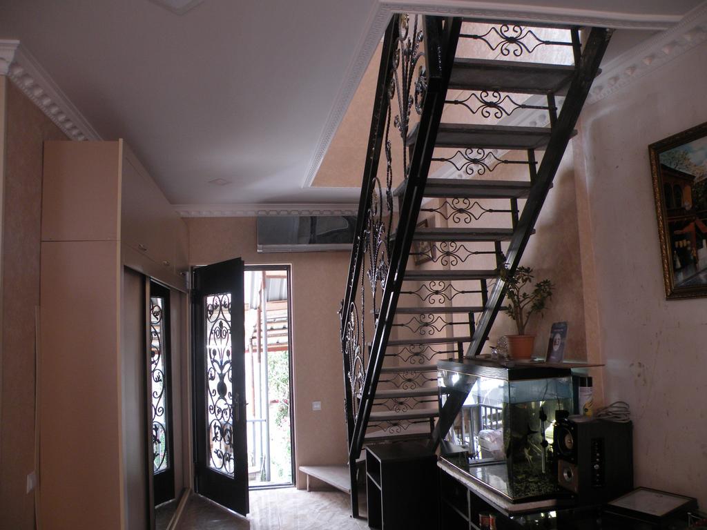 Hotel Nice House Tbilisi Exterior photo